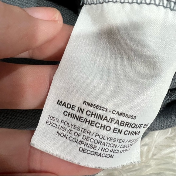 Nike Hoodie Youth Small Logo Pocket Gray Long Sleeves Medium - Picture 5 of 9